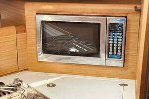 2008 Jeanneau Sun Odyssey 45 DS thumbnail 10