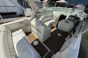 Pullin J s 27ft Rinker Yacht For Sale