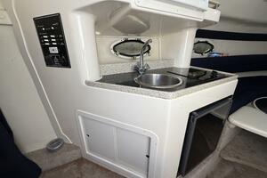 Pullin J s 27ft Rinker Yacht For Sale