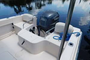 24ft Grady White Yacht For Sale