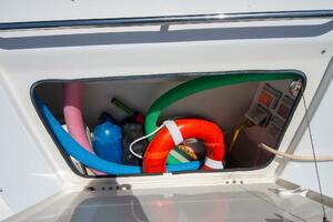 Bombacho 34ft Bayliner Yacht For Sale