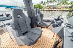 38FT (11.58M) SKIPPER
