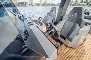 38FT (11.58M) SKIPPER