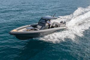 38FT (11.58M) SKIPPER