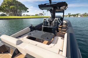 38FT (11.58M) SKIPPER