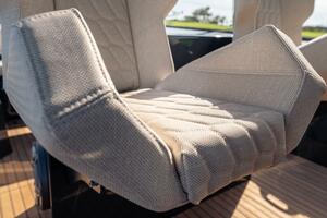 38FT (11.58M) SKIPPER