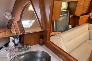 2004 Hunter 386 thumbnail 15