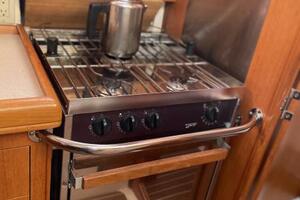 Stove/Oven