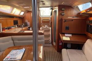 Salon Looking Aft