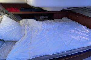 2004 Hunter 386 thumbnail 12