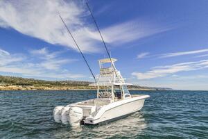 2018 Boston Whaler 38 Outrage - M22