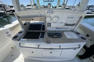 2018 Boston Whaler 38 Outrage - M22