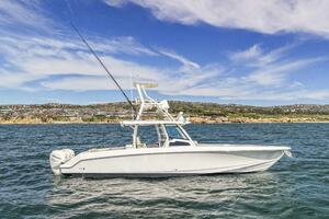 2018 Boston Whaler 38 Outrage - M22