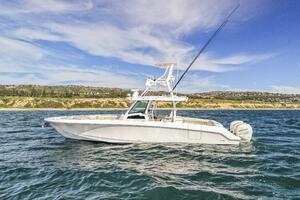 2018 Boston Whaler 38 Outrage - M22