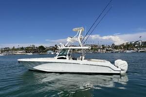 2018 Boston Whaler 38 Outrage - M22