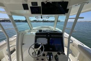 2018 Boston Whaler 38 Outrage - M22