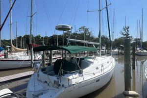 Europa 38ft Beneteau Yacht For Sale