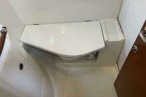 2001 Beneteau Oceanis 381 thumbnail 54