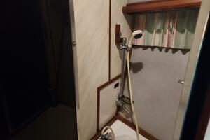Gypsy Rouge 38ft Bayliner Yacht For Sale