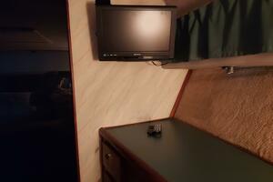 Gypsy Rouge 38ft Bayliner Yacht For Sale