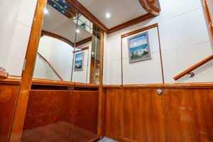 Done Deal 101ft Hargrave Yacht For Sale