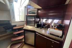 Irish Exit 38ft Sea Ray Yacht For Sale