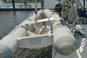 2003 Catalina 350 thumbnail 9