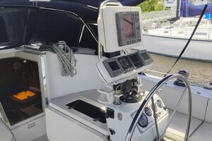 Seraph 35ft Catalina Yacht For Sale