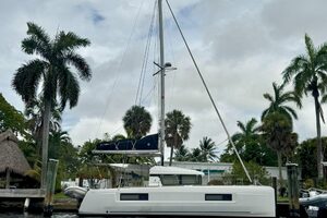 2022-lagoon-40-sail-9902427-20250807152556487-3.jpg