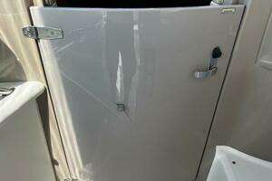 2000 Sea Ray 410 Sundancer thumbnail 49