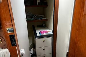 410 master stbd. closet