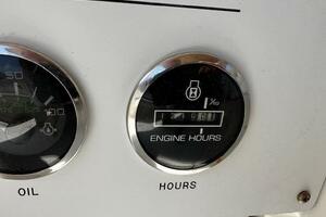410 genset hours
