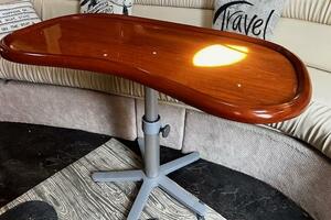410 salon hi/lo table