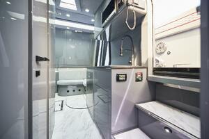 MR  LUCKY 52ft Midnight Express Yacht For Sale