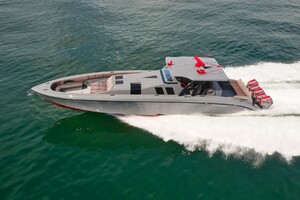 MR  LUCKY 52ft Midnight Express Yacht For Sale