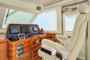 FRIVOLOUS 76ft Hunt Yachts Yacht For Sale