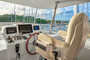 FRIVOLOUS 76ft Hunt Yachts Yacht For Sale