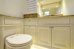 FRIVOLOUS 76ft Hunt Yachts Yacht For Sale