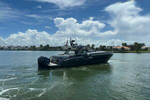 49FT (15.04M) AZIMUT