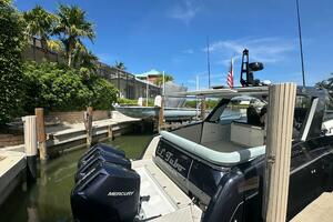 49FT (15.04M) AZIMUT