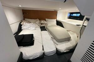 49FT (15.04M) AZIMUT