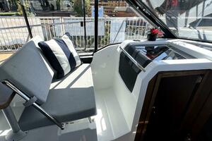 Relation Ship 29ft Jeanneau Yacht For Sale