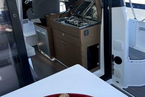 Relation Ship 29ft Jeanneau Yacht For Sale