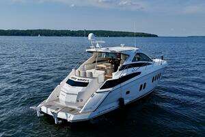 Makin' Waves II 2011 Regal 52 Sport Coupe Yacht For Sale in Midland Ontario