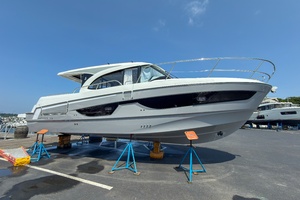 36' Beneteau 2027