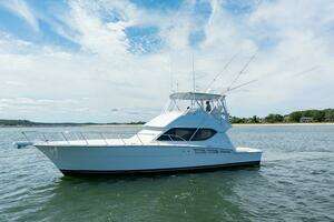 2001 Hatteras 50 Convertible thumbnail 4