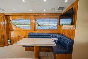 2001 Hatteras 50 Convertible thumbnail 33