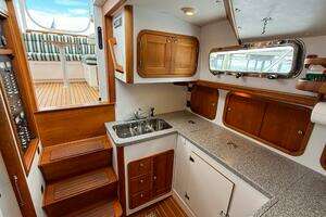 2002 Legacy 34 Express Twin Jet thumbnail 47