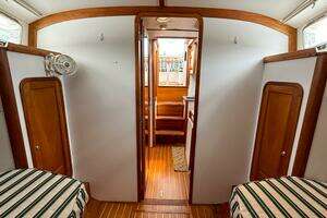 2002 Legacy 34 Express Twin Jet thumbnail 46