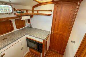2002 Legacy 34 Express Twin Jet thumbnail 40